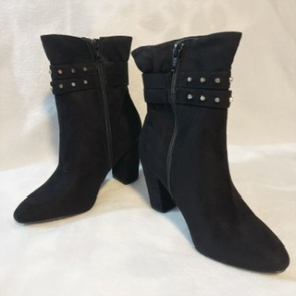 JLO Zircon Ankle Black Boots Size 5.5 NEW